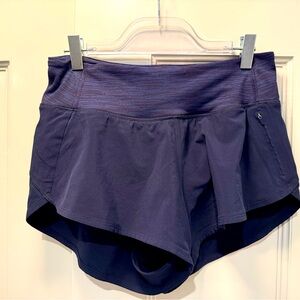 Outdoor Voices Navy Hudson 2.5” Shorts Size Small
